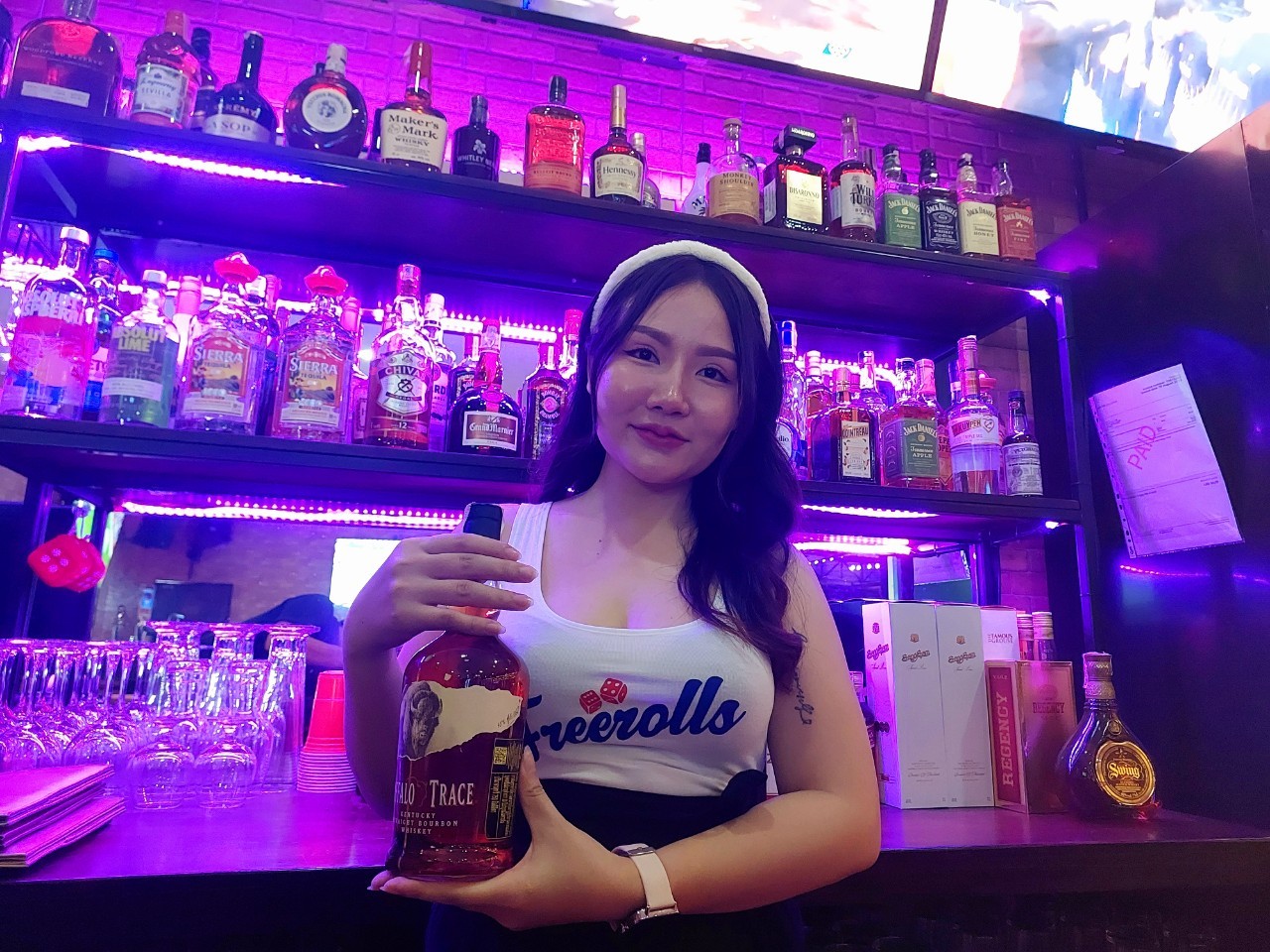 Lavoro Di Bar Girl A Chiang Mai