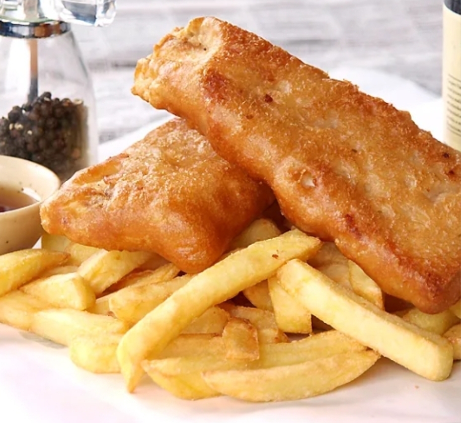 Crispy fish and chips with perfect crunch Crispy fish and chips with perfect crunch