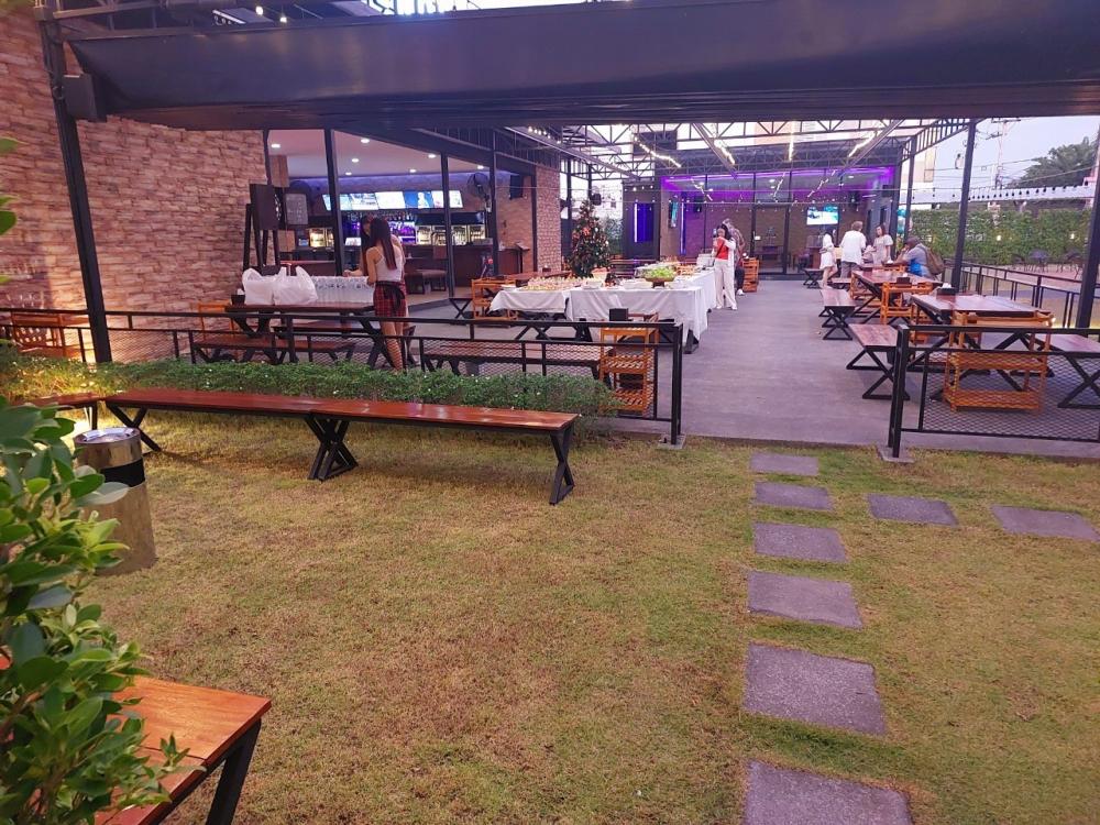 Discover the city's vibrant beer scene