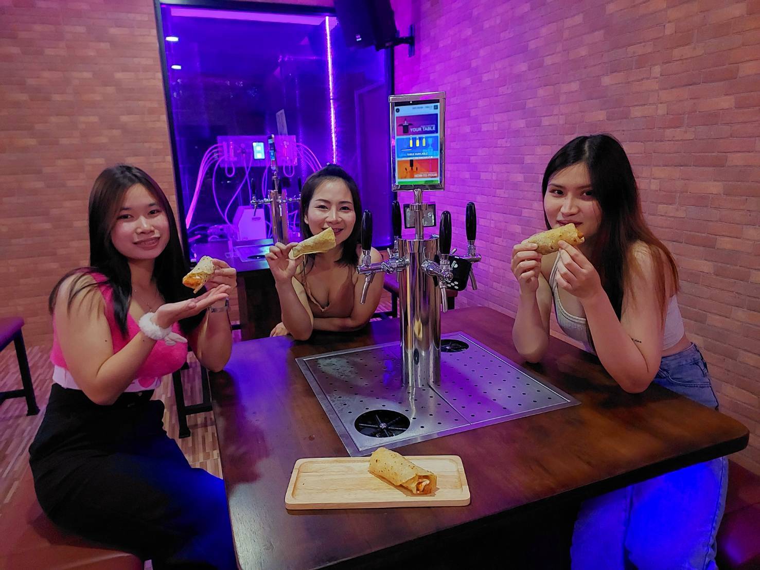 Samopodlewające Się Kraniki Na Piwo Są Doskonałym Dodatkiem Do Twojego Wydarzenia W Chiang Mai