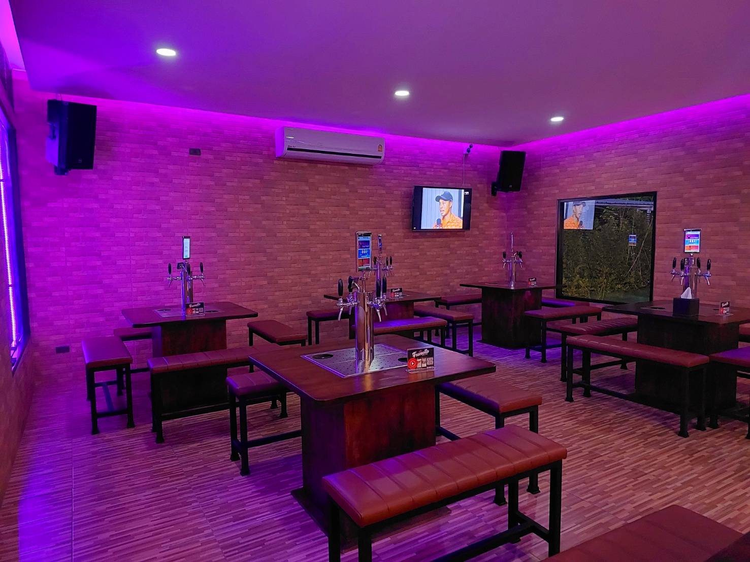 Where Can I Watch Sports In Chiang Mai Freerolls Sports Bar And 