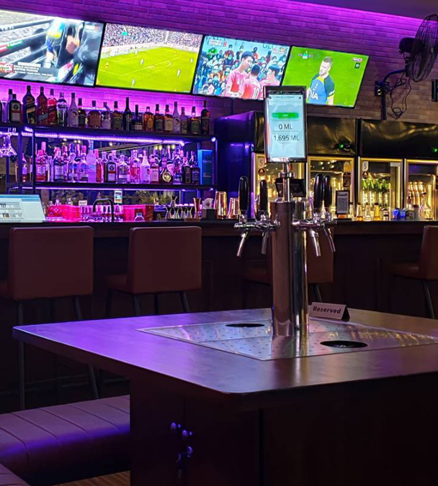 Freerolls sports bar