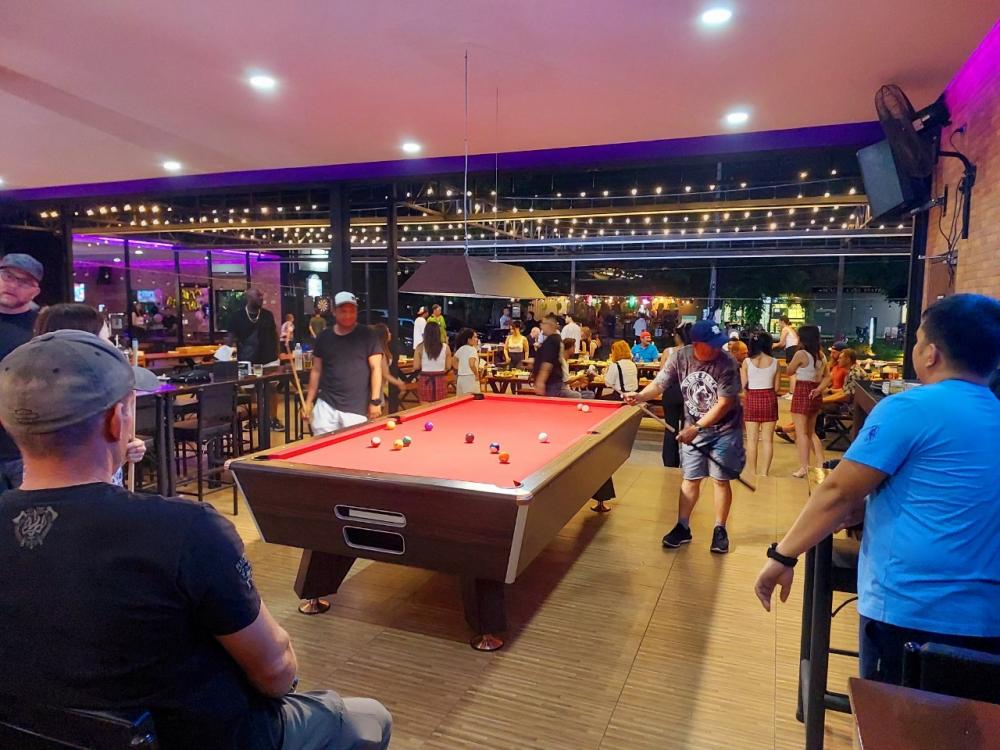 Multiple venues offer live NBA screenings