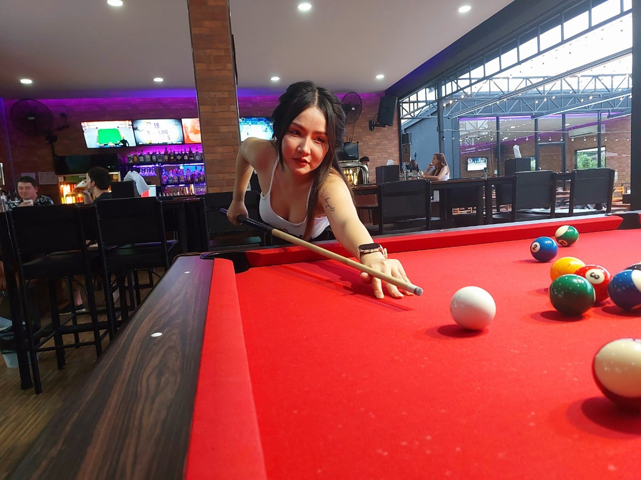 Play pool in chiang mai