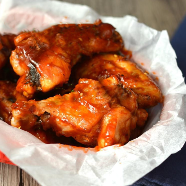 BBQ Hähnchenflügel