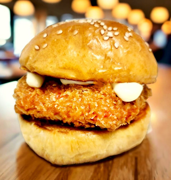 Spicy Chicken Slider at Freerolls