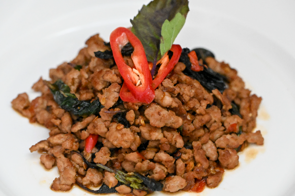 Pad Kra Pao Schweinefleisch