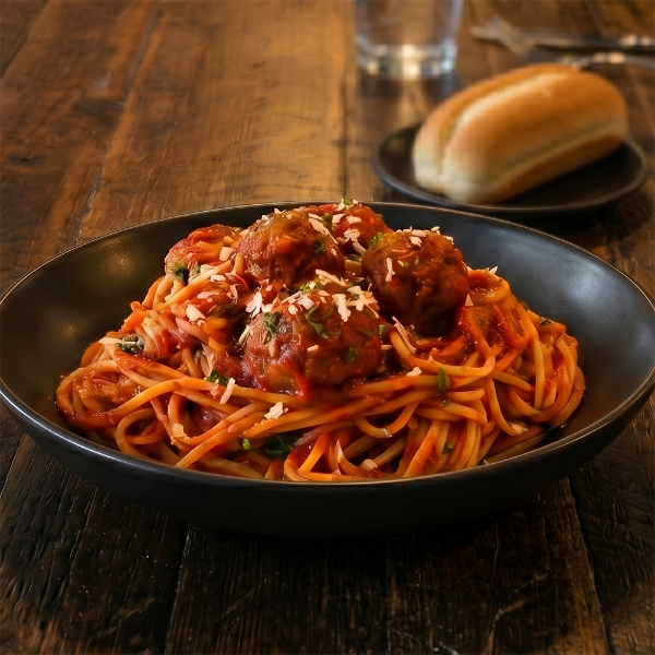 Spaghetti mit Hackbällchen